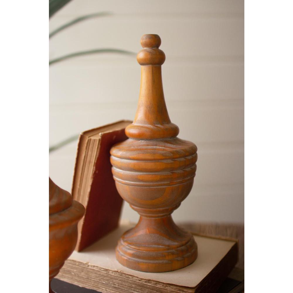 Set Of Three Turned Wood Finials. Picture 5