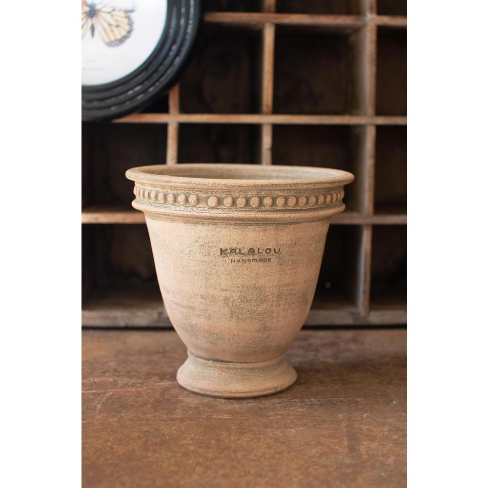 Large Clay Urn Planter. Picture 4