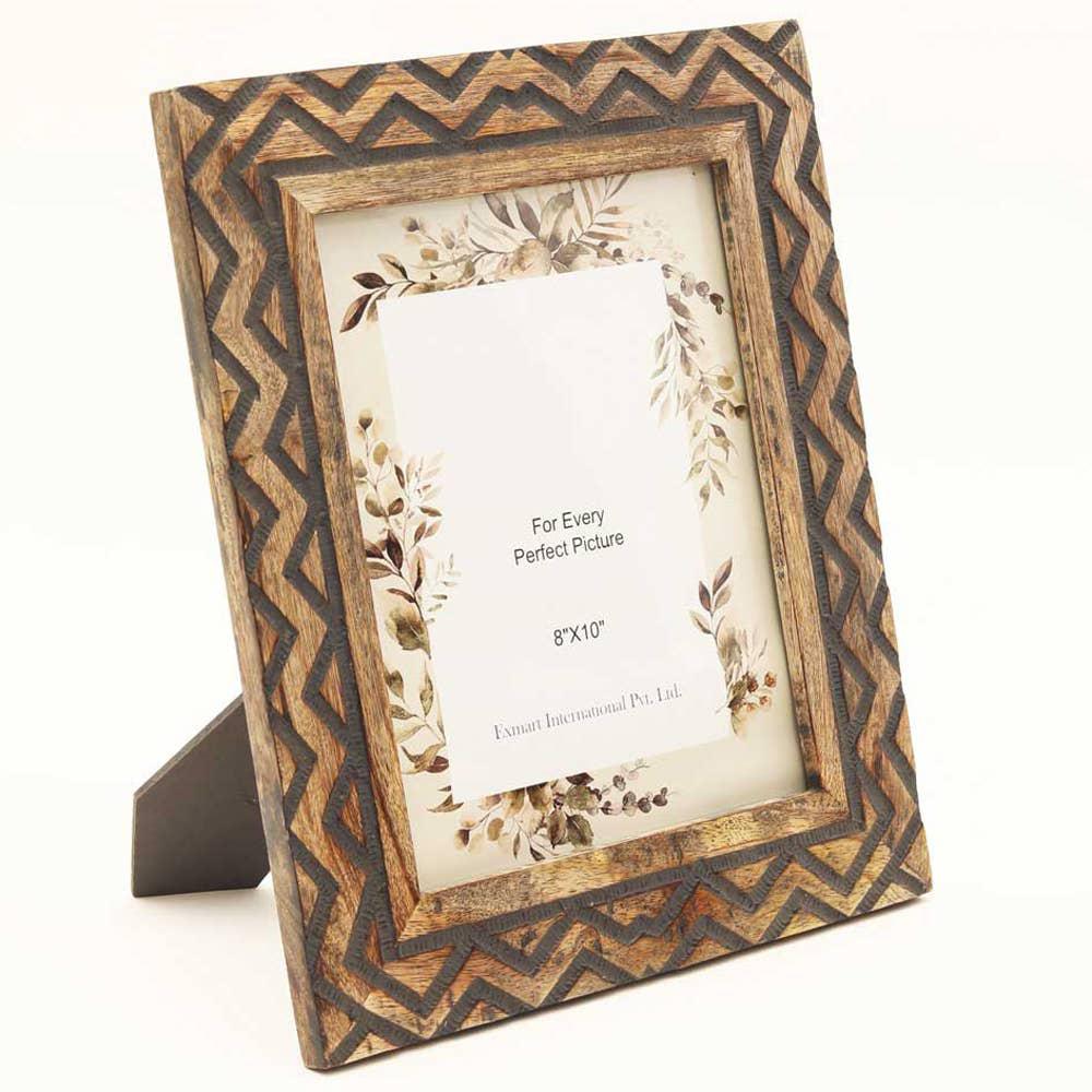 Wooden Carving Photo Frame 8'' X 10'' - Distress Black. Picture 8