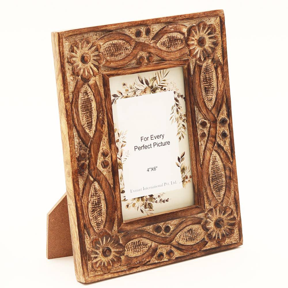 Carving Photo Frame 4'' X 6'' - Natural Wood. Picture 6