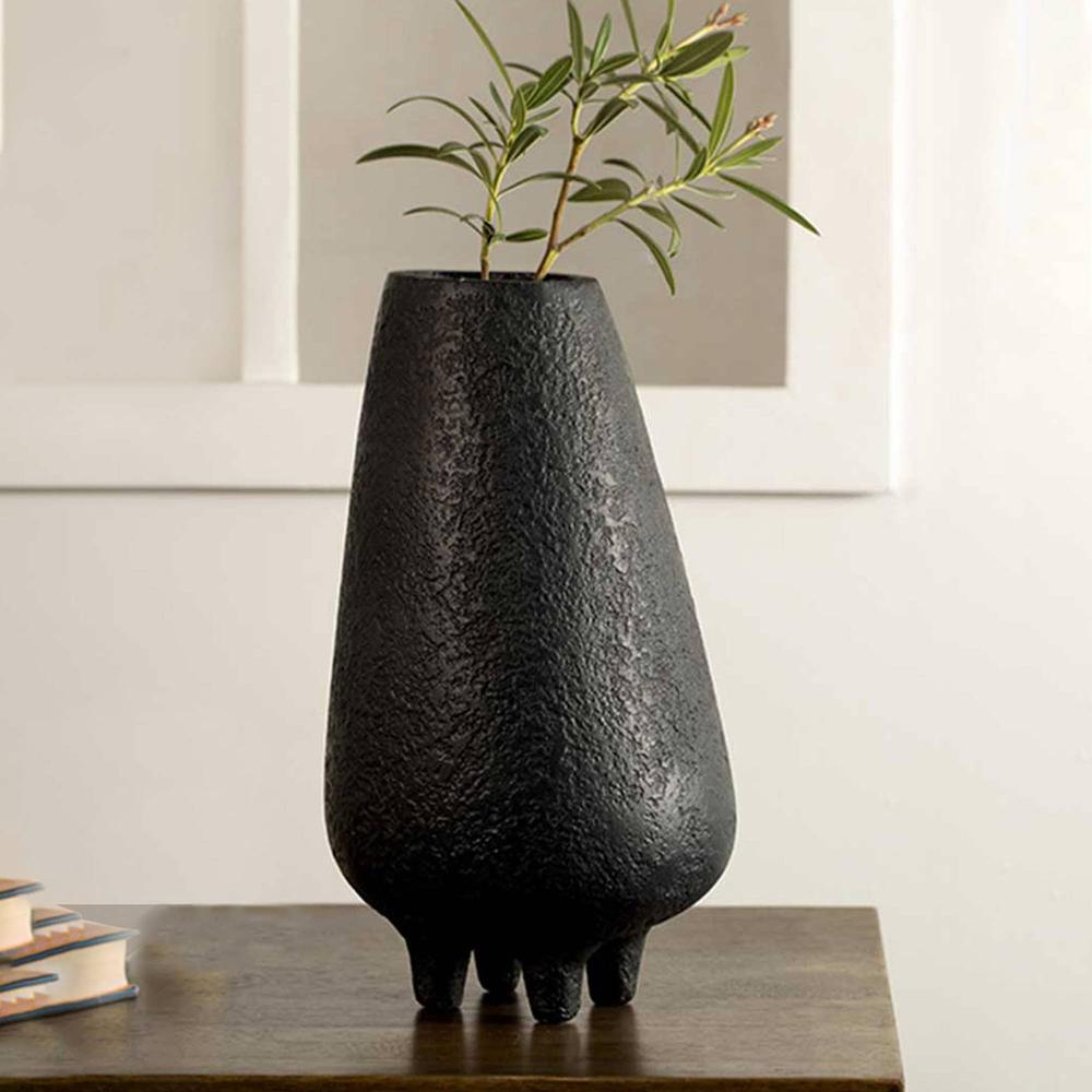 Midnight Terracotta Vase (Tall). Picture 3