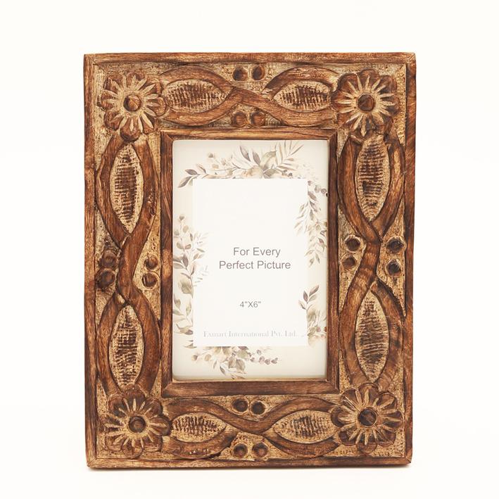 Carving Photo Frame 4'' X 6'' - Natural Wood. Picture 2