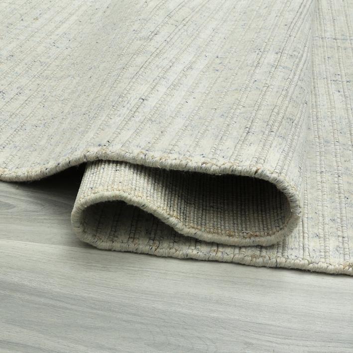 Loom Legend  Beige Carpet-10X14. Picture 1