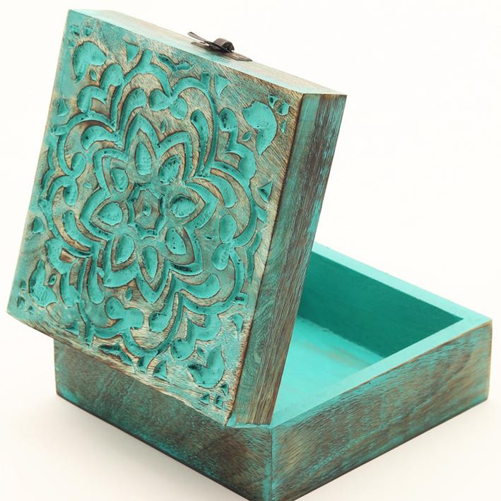 Wooden Box - Green. Picture 1