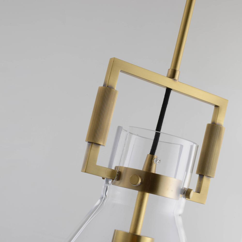 Single Pendant Lighting Brass Metal & Glass. Picture 3