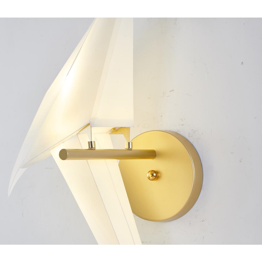 LED Wall Sconce Gold Metal & Acrylic. Picture 4
