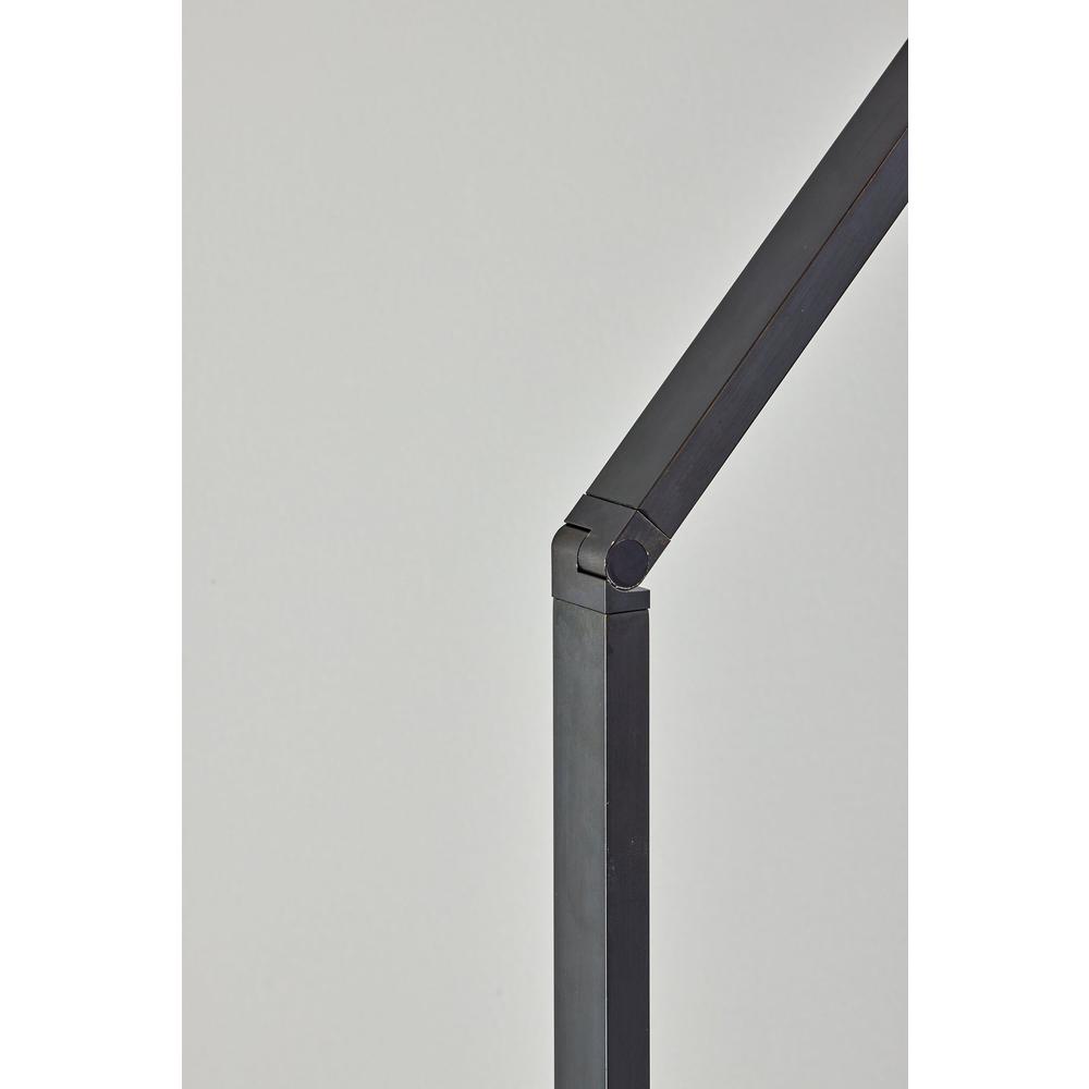 Newman Task Floor Lamp. Picture 6