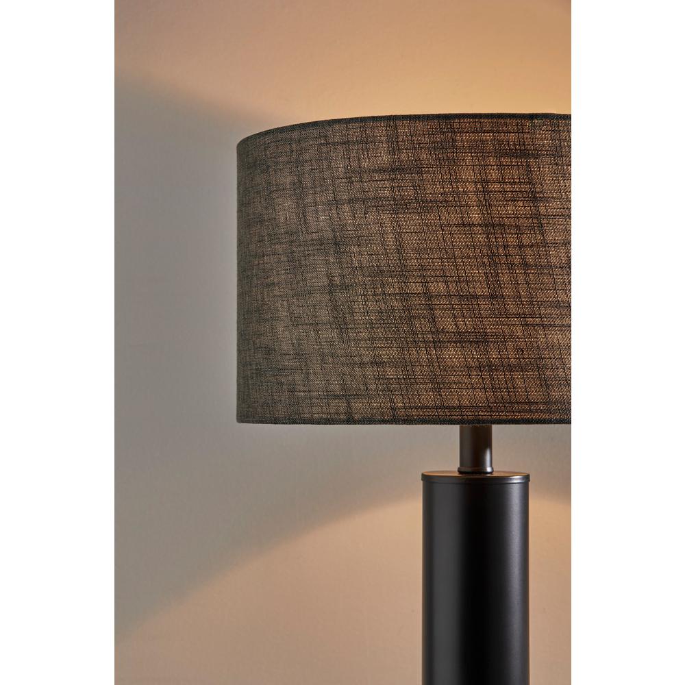 Ezra Table Lamp. Picture 3