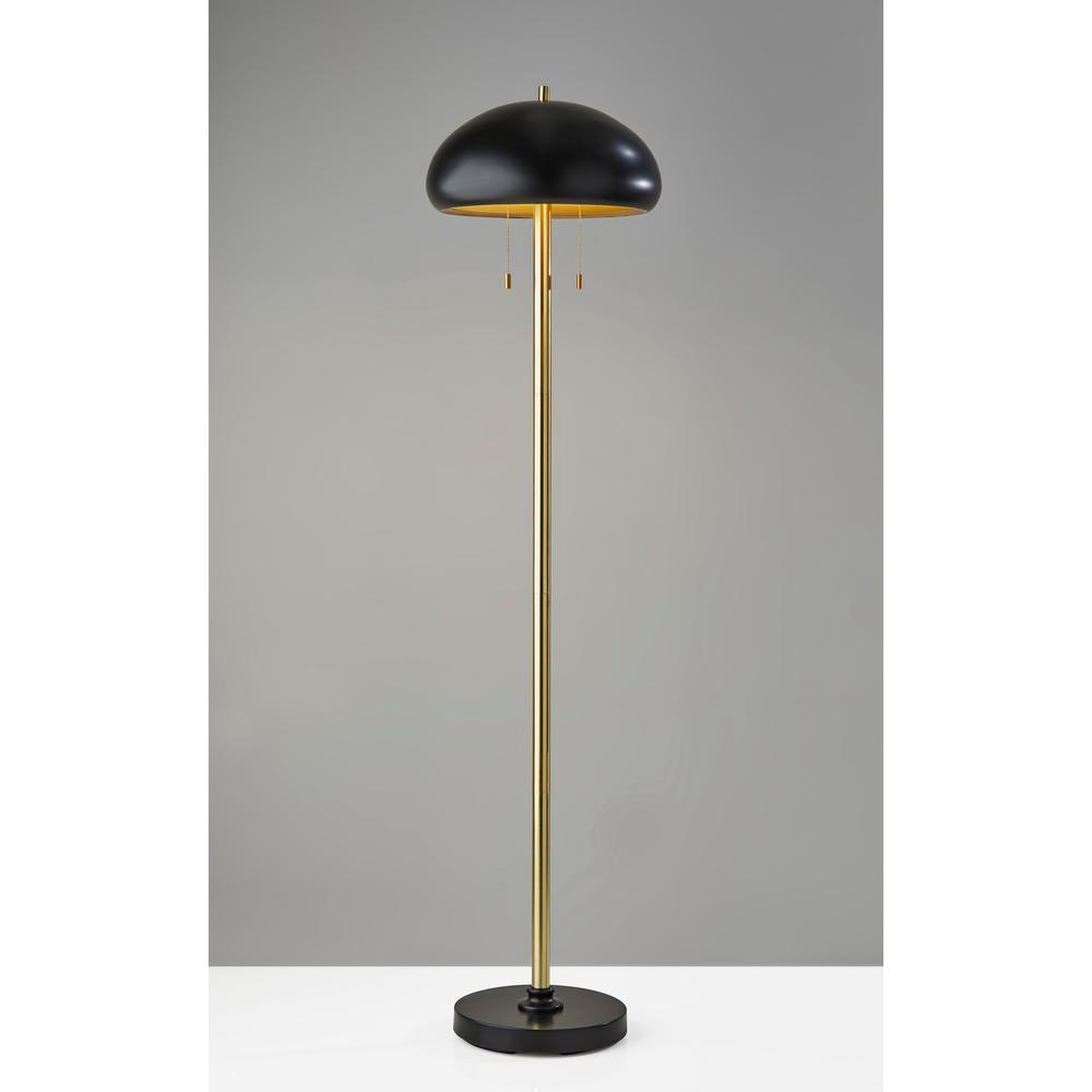 Cap Floor Lamp. Picture 3