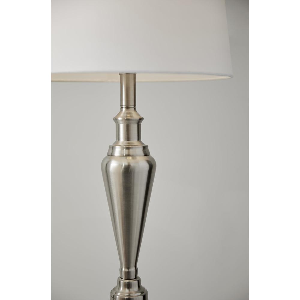 Glendale 3 Piece Floor and Table Lamp Set. Picture 4