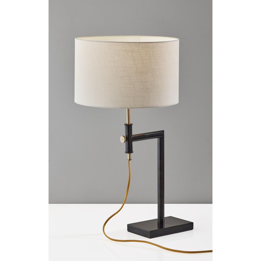 Winthrop Table Lamp. Picture 4