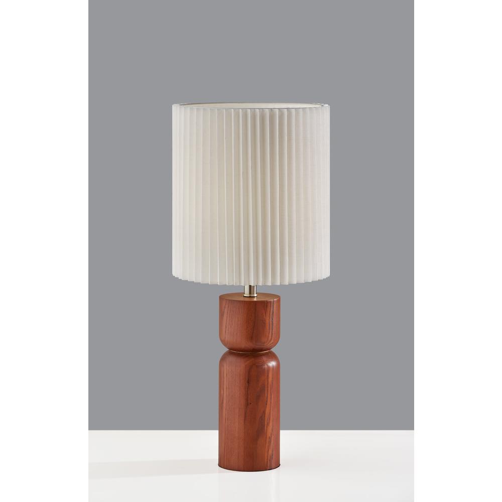 James Table Lamp. Picture 3