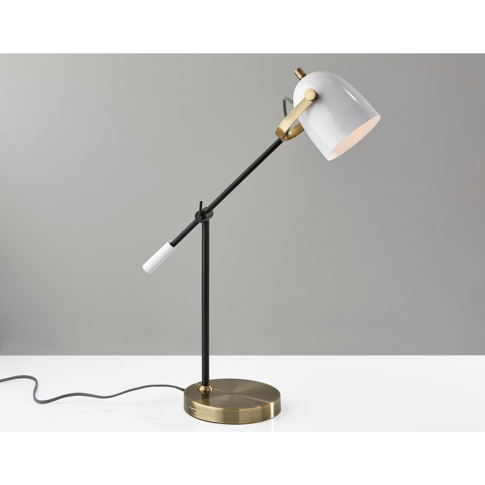 Casey Desk Lamp. Picture 2