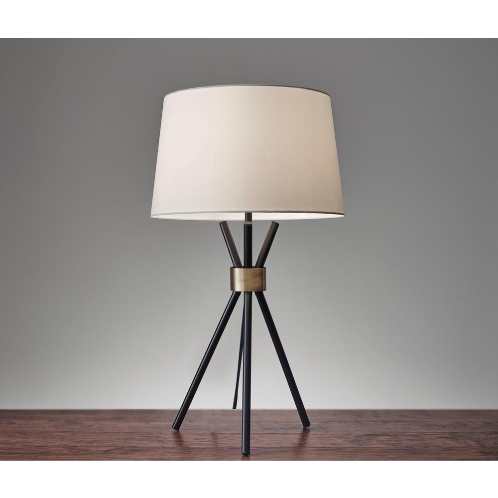 Benson Table Lamp. Picture 2