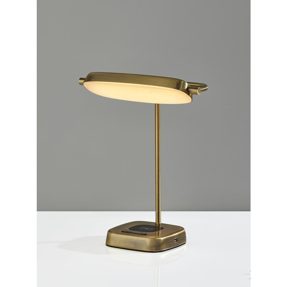 Radley LED AdessoCharge Desk Lamp w. Smart Switch. Picture 8