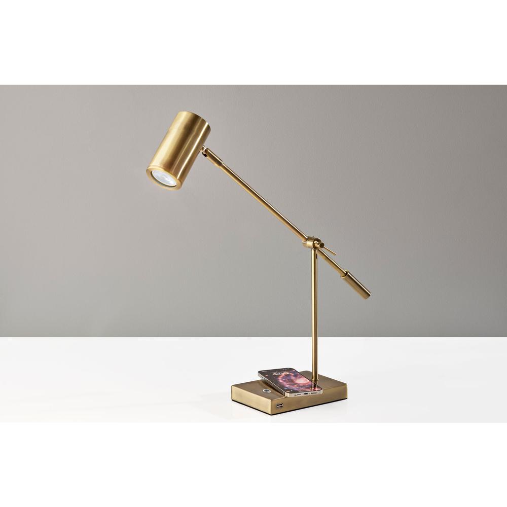 Collette AdessoCharge LED Desk Lamp. Picture 5