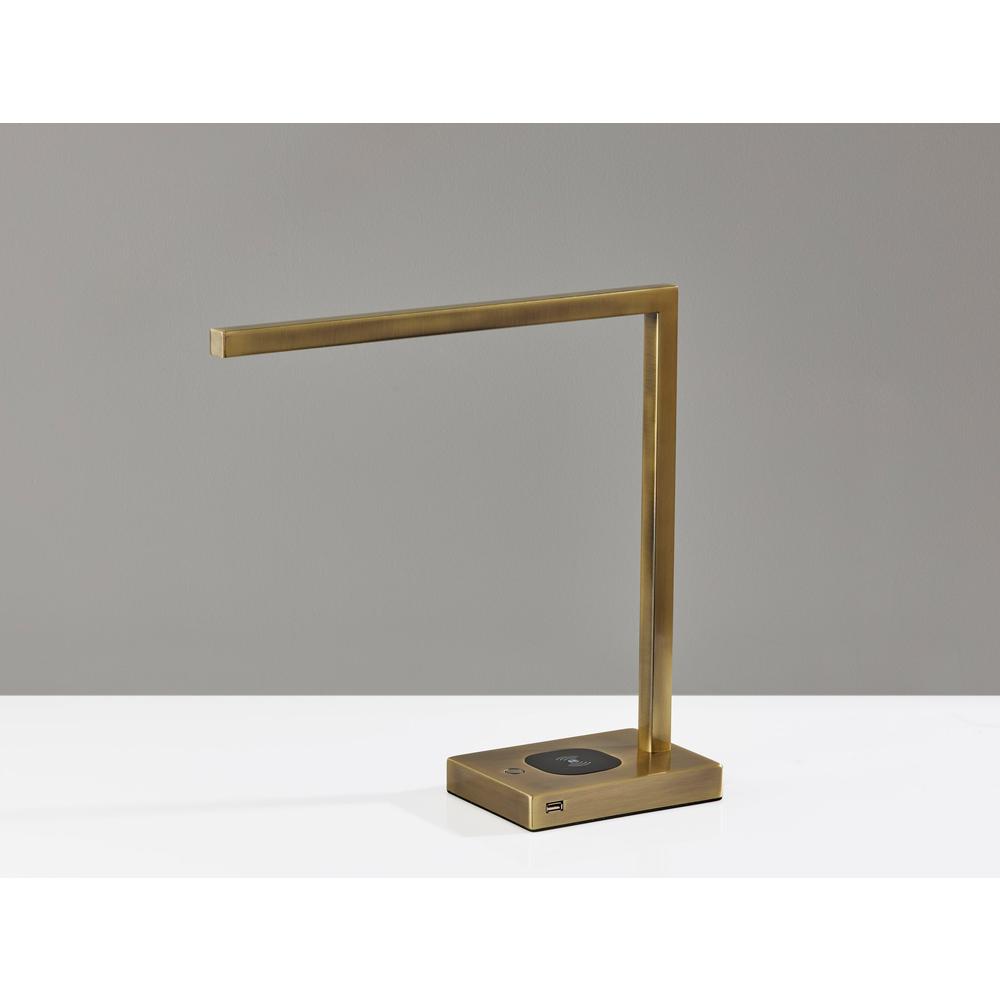 Aidan AdessoCharge LED Wireless Charging Desk Lamp. Picture 3