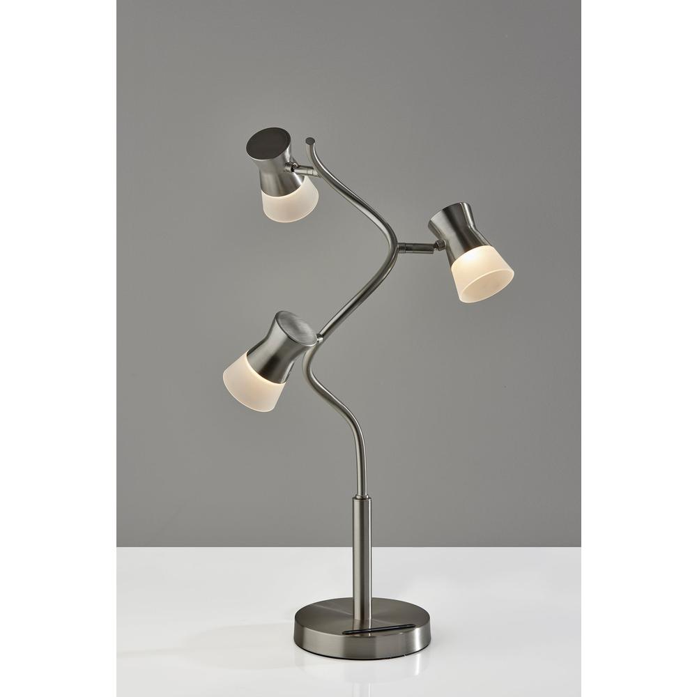 Cyrus LED Table Lamp w. Smart Switch. Picture 8