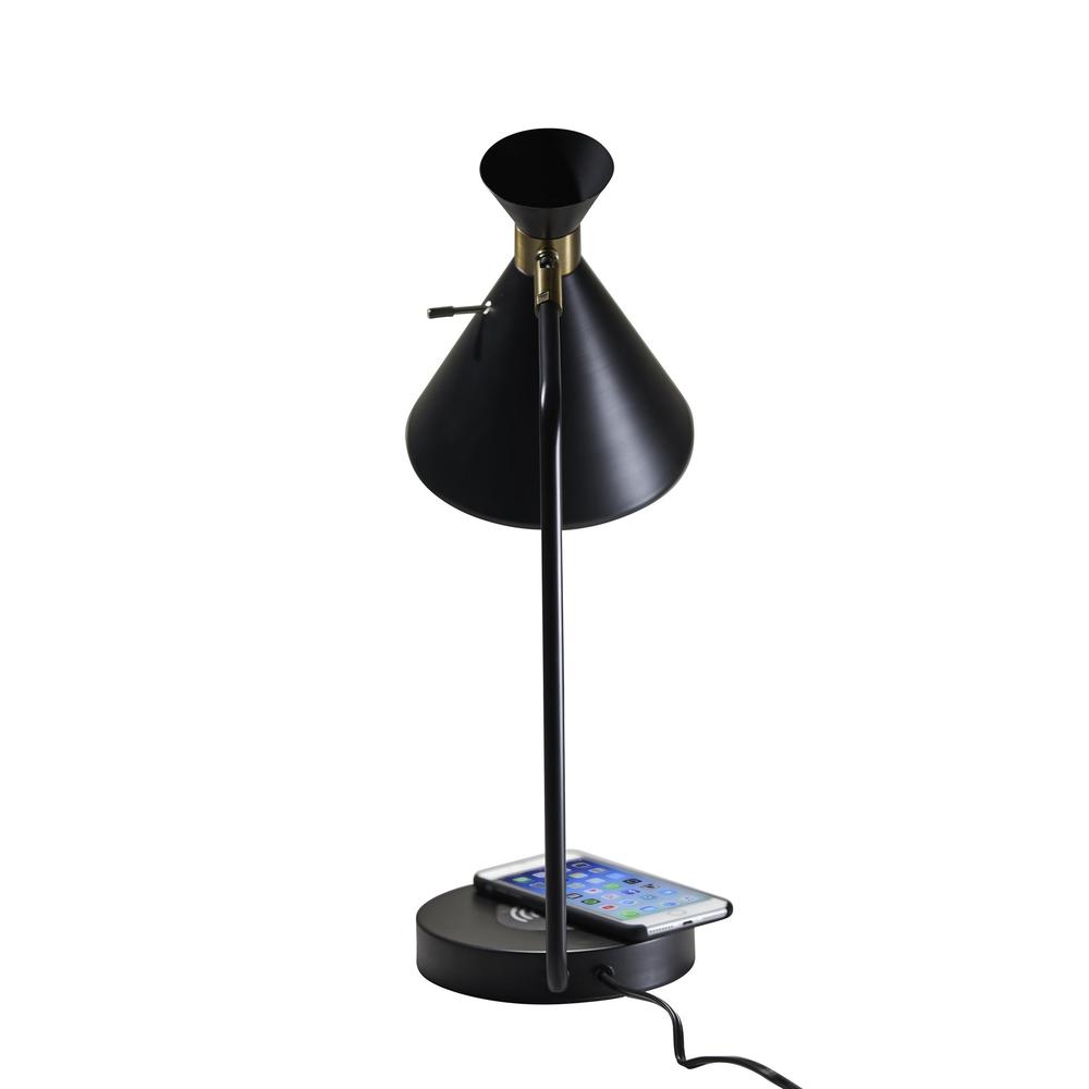 Maxine AdessoCharge Desk Lamp. Picture 2