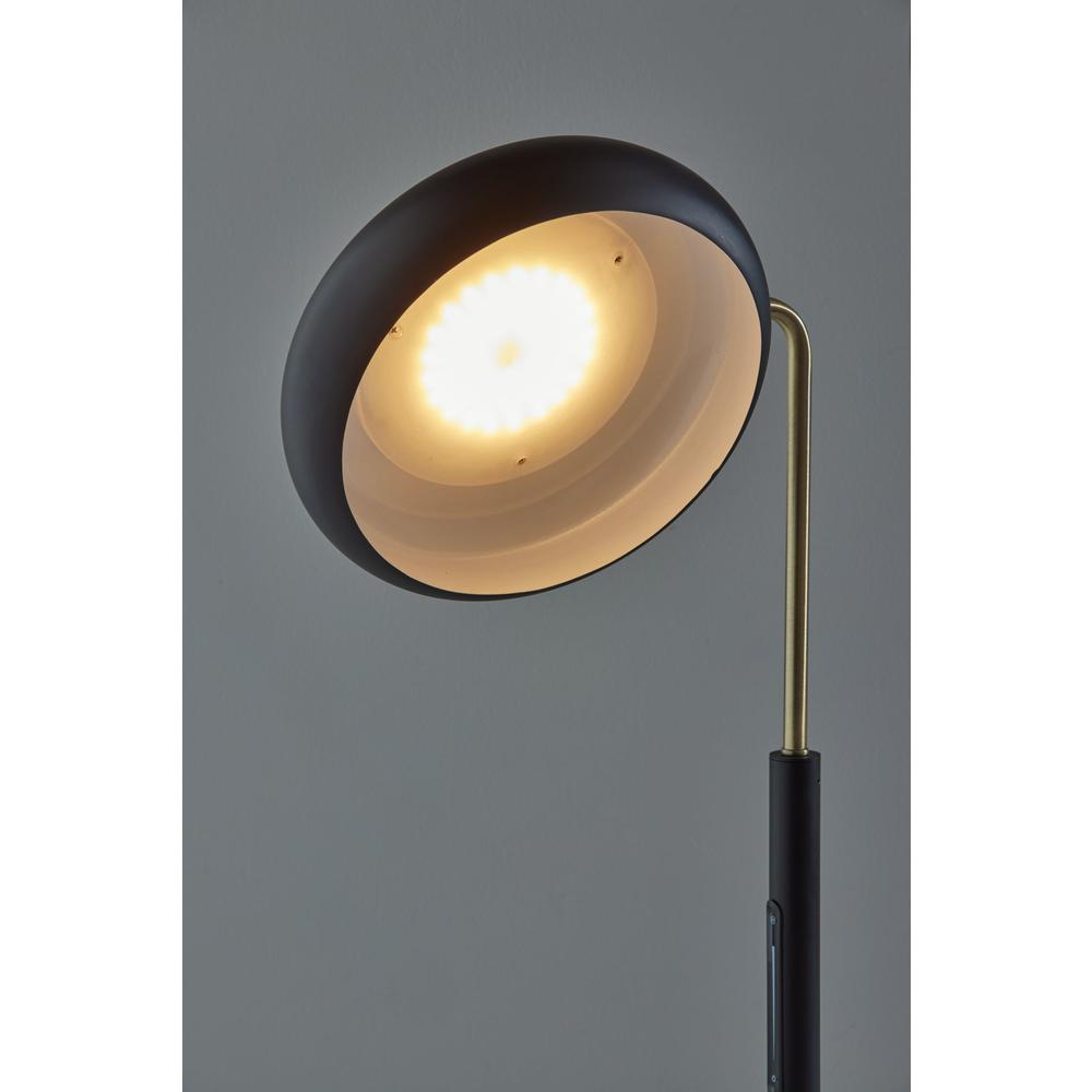 Lawson LED Table Lamp w. Smart Switch. Picture 8