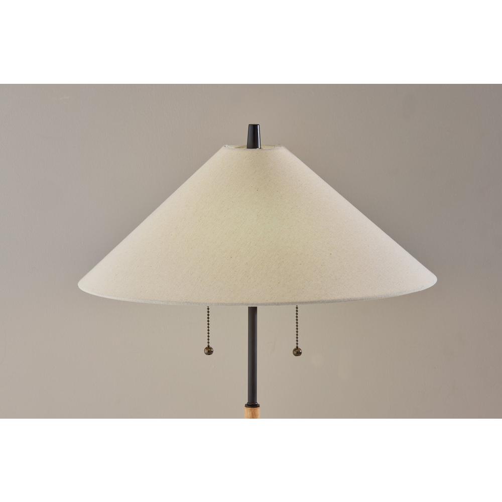 Palmer Table Lamp. Picture 4