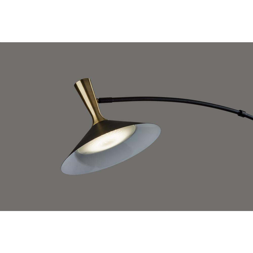 Bradley LED Arc Lamp w. Smart Switch. Picture 4