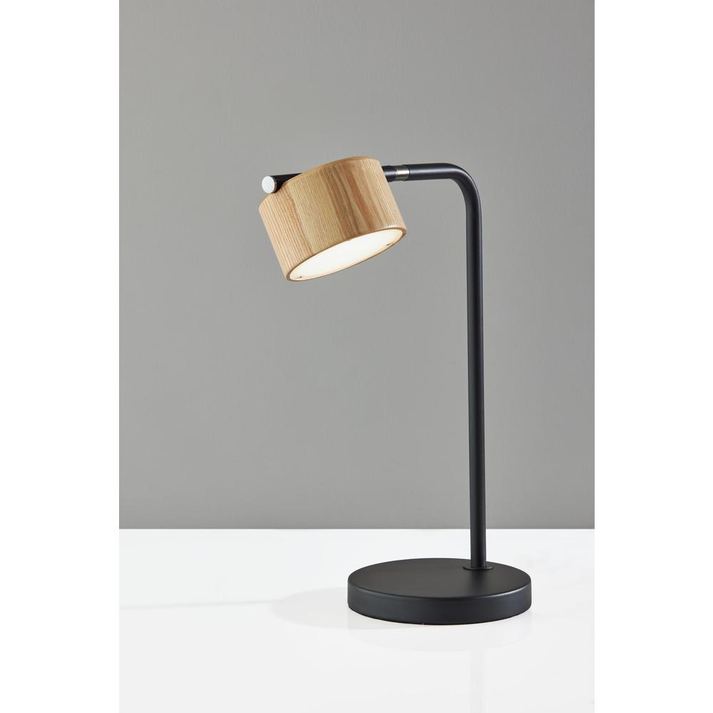 Roman LED Desk Lamp. Picture 4