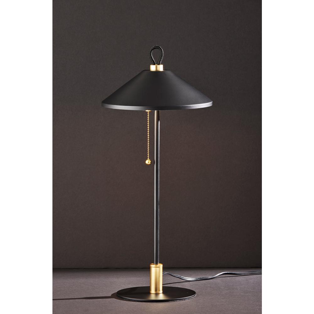 Kaden Table Lamp. Picture 3