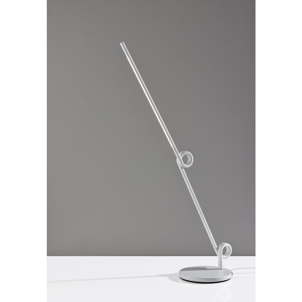 Knot LED Desk Lamp. Picture 4