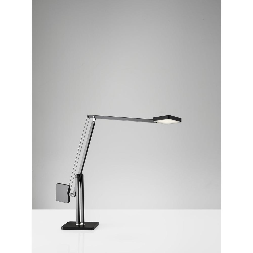 ADS360 Cooper LED Desk Lamp. Picture 5