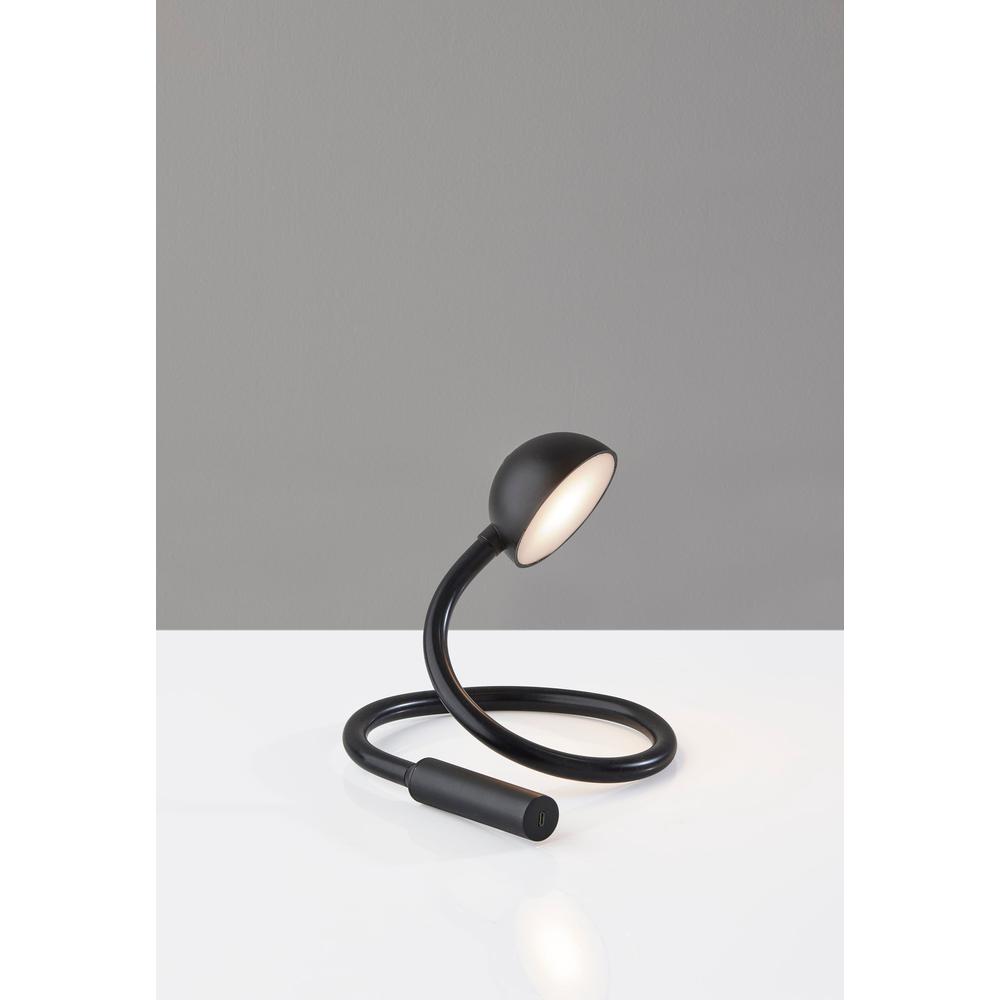 Cobra LED Desk Lamp. Picture 7