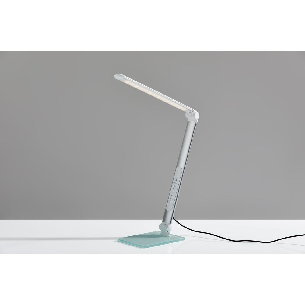 Douglas LED Multi-Function Desk Lamp. Picture 8