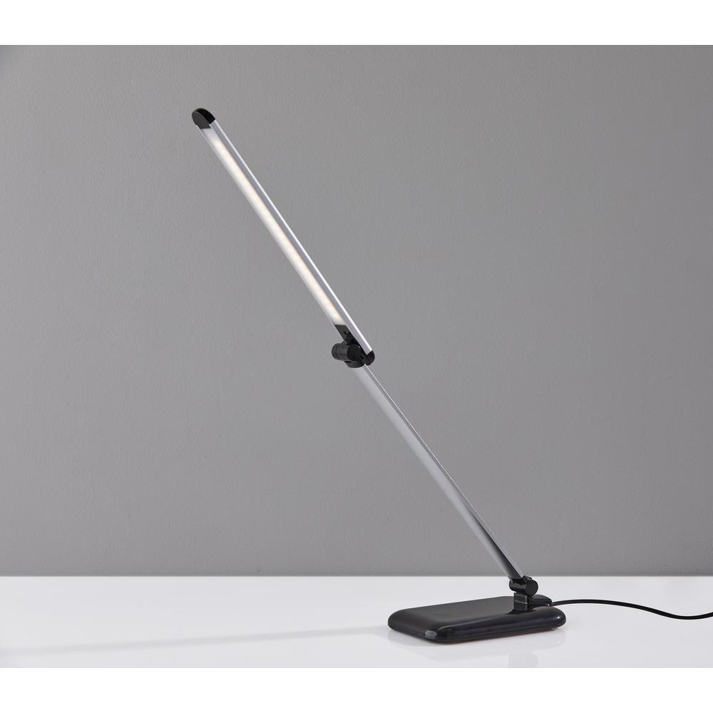 Lennox LED Multi-Function Desk Lamp. Picture 7
