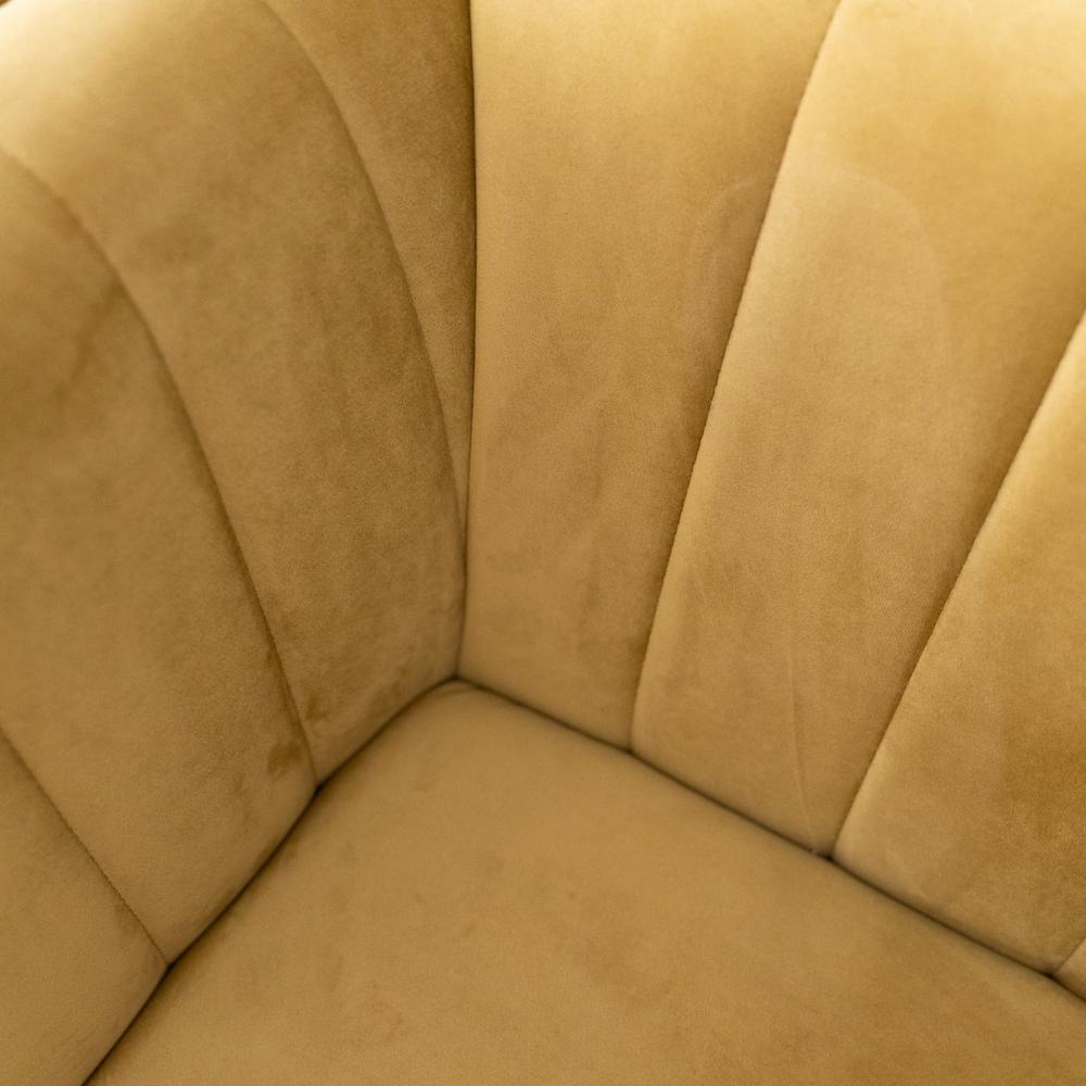 Angelina Channel Tufted Sofa. Picture 3