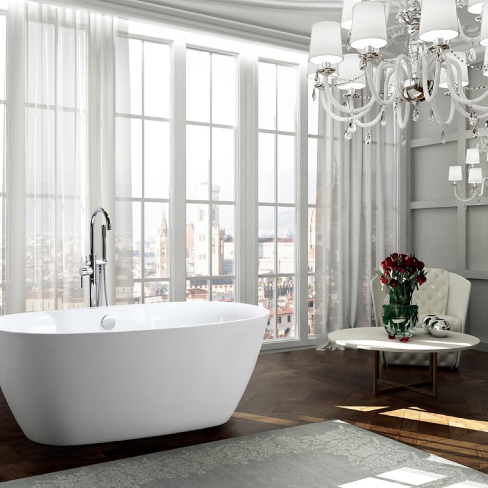 Pavia 67 inch Freestanding Bathtub in Glossy White. Picture 2