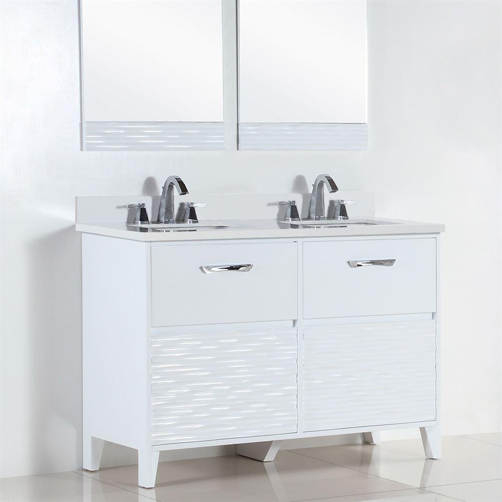 48 in. Double sink vanity with white quartz top. Picture 2