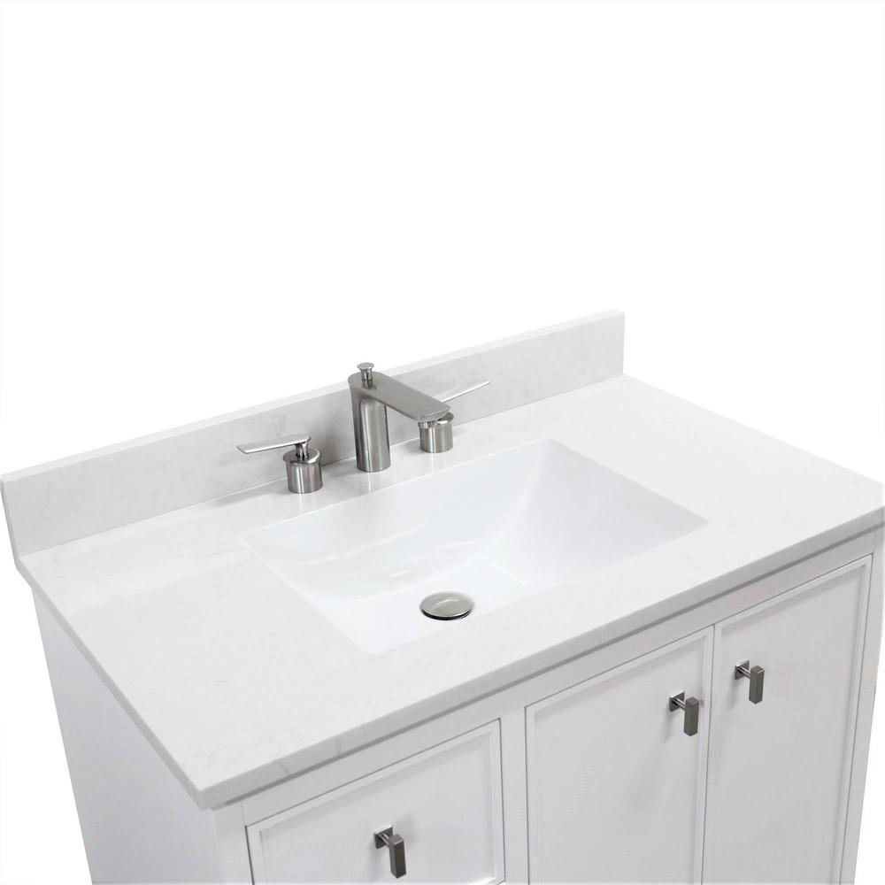 37 in. Single Sink Vanity in White with Engineered Quartz Top. Picture 3
