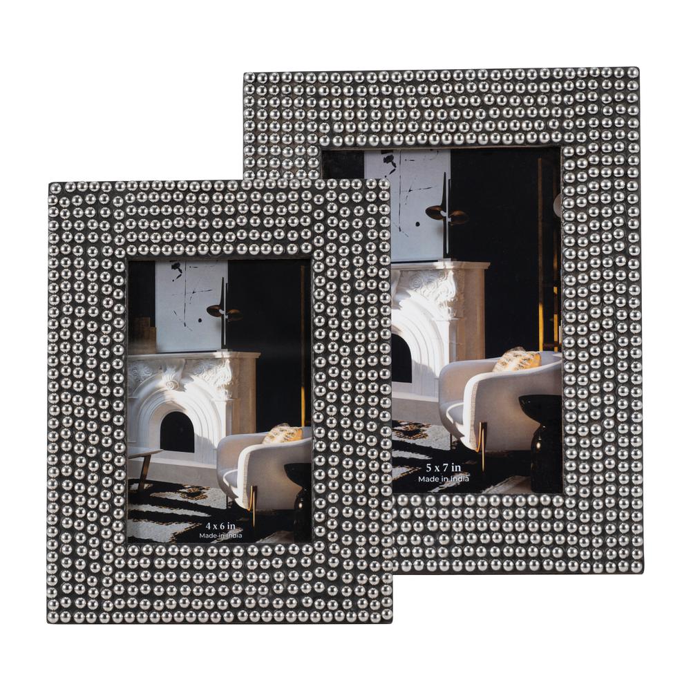 Resin, 5x7 Studded Photo Frame, Silver/black. Picture 6