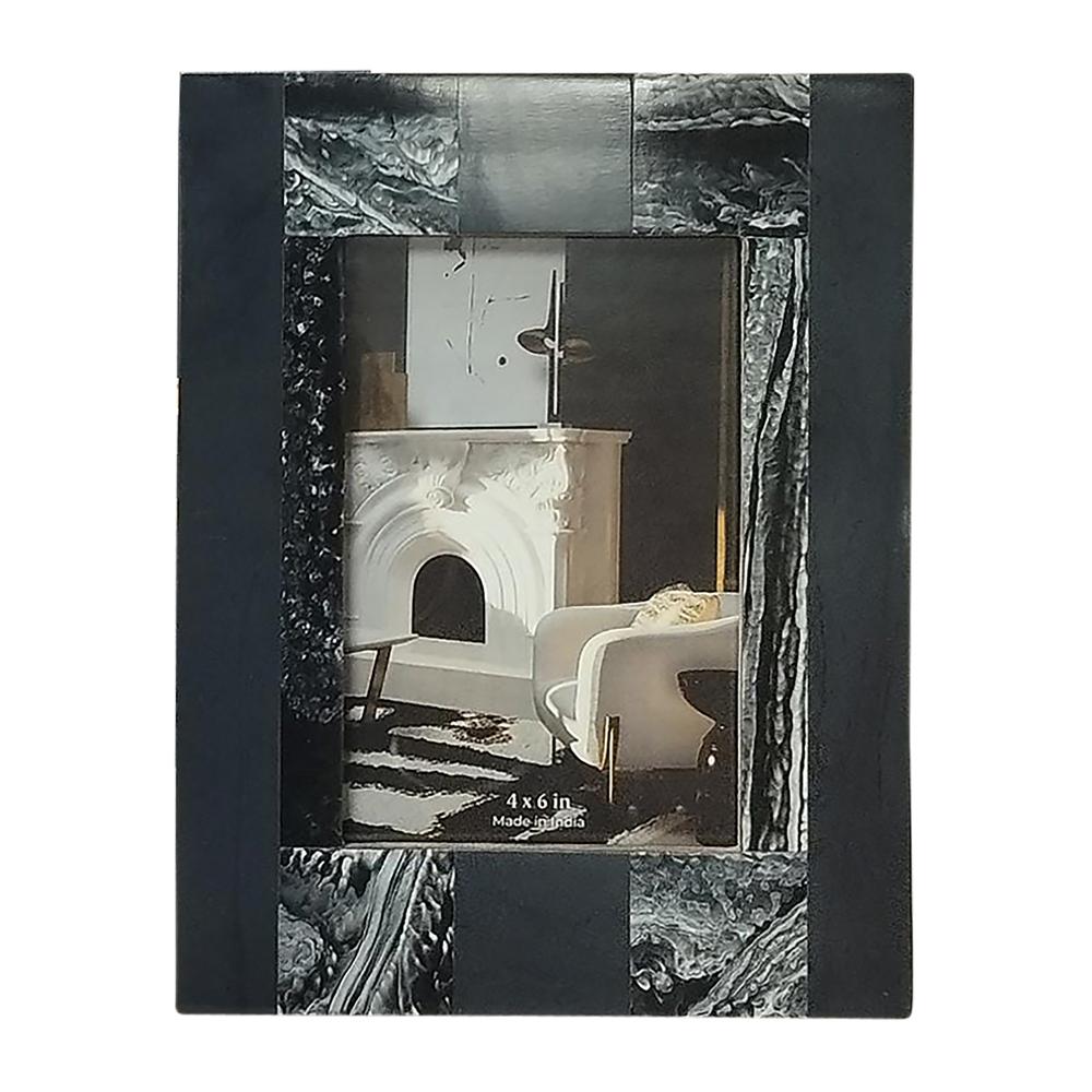 Resin, 5x7 Marbled Photo Frame, Black. Picture 1