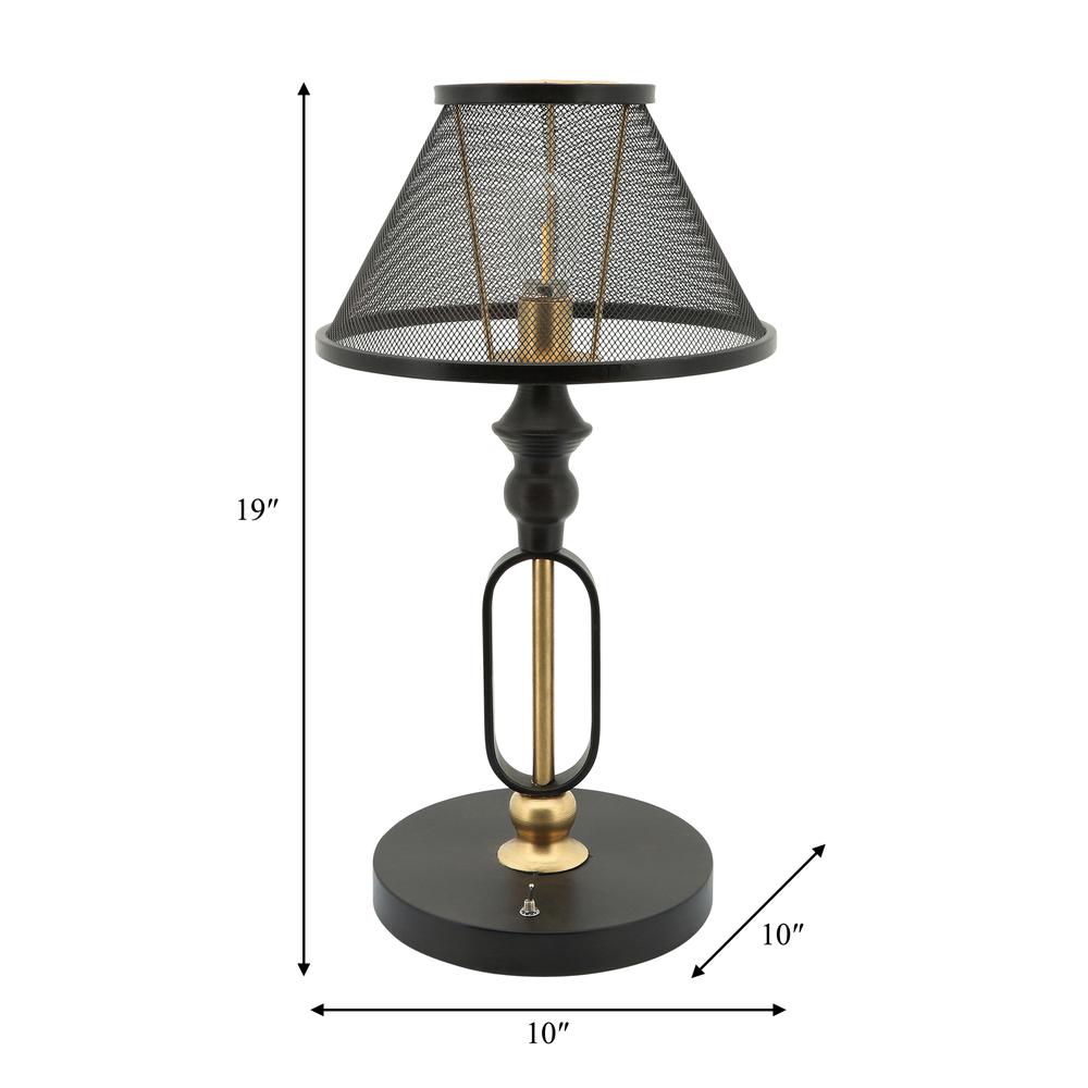 Industrial Led Table Lamp W/shade. Picture 4