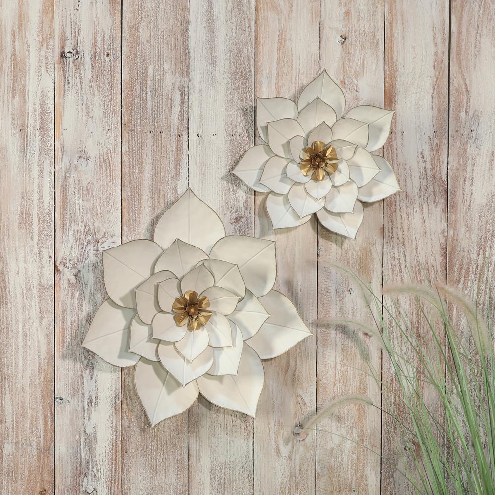 Metal 19" Lotus Wall Deco, White/gold. Picture 7
