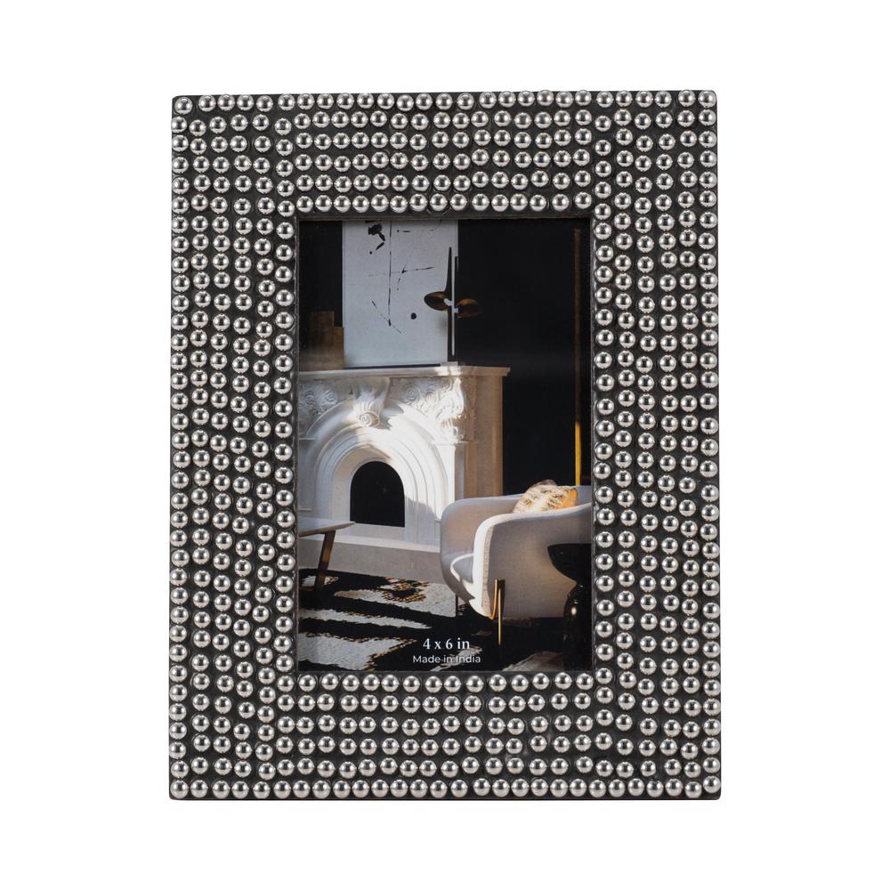 Resin, 4x6 Studded Photo Frame, Silver/black. Picture 1