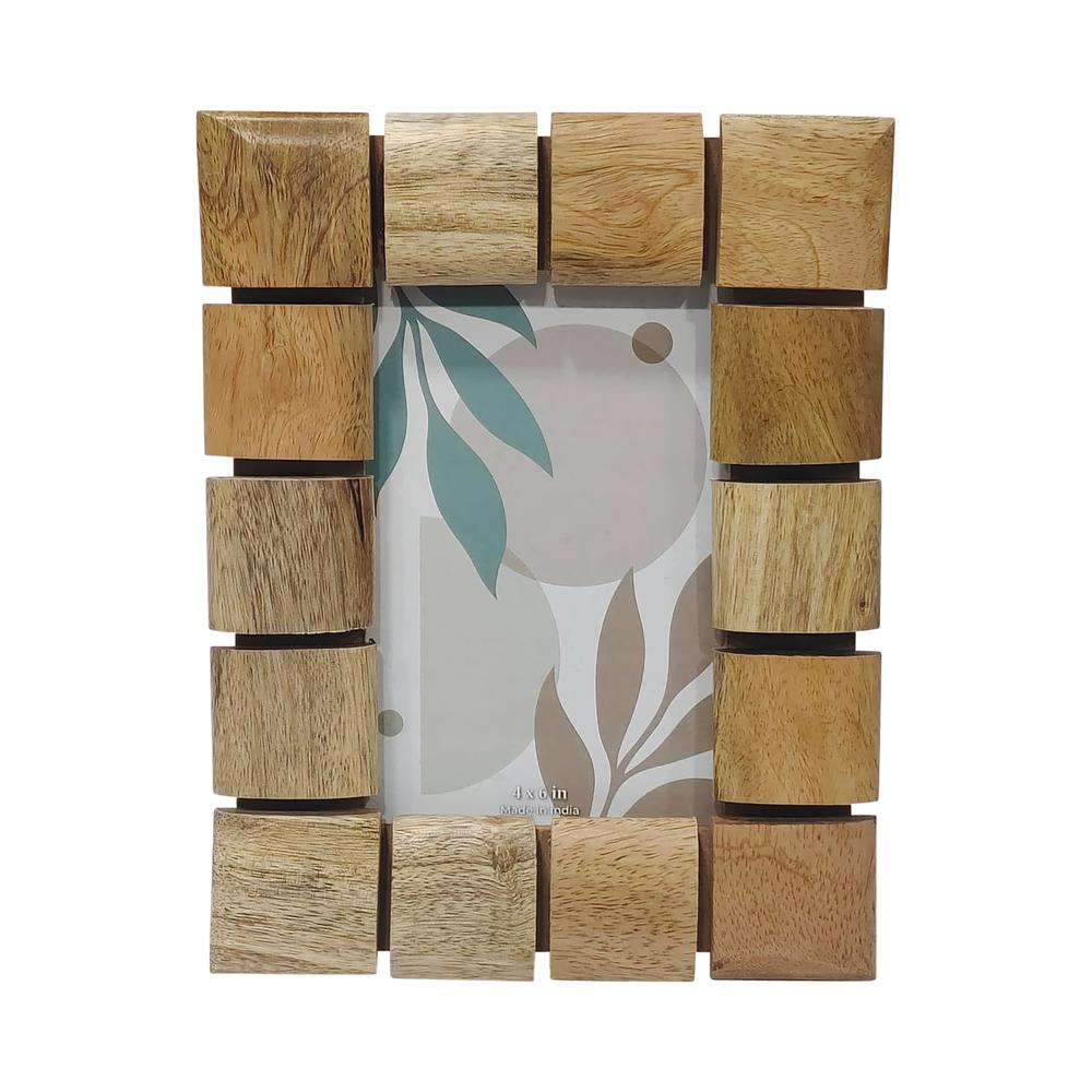 Wood, 4x6 Blocks Photo Frame, Natural. Picture 1