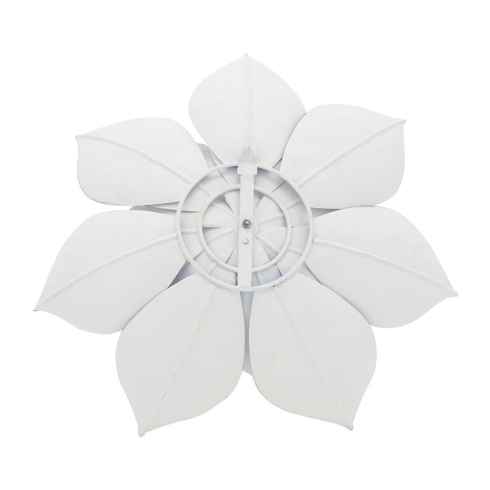 Metal 19" Lotus Wall Deco, White/gold. Picture 3