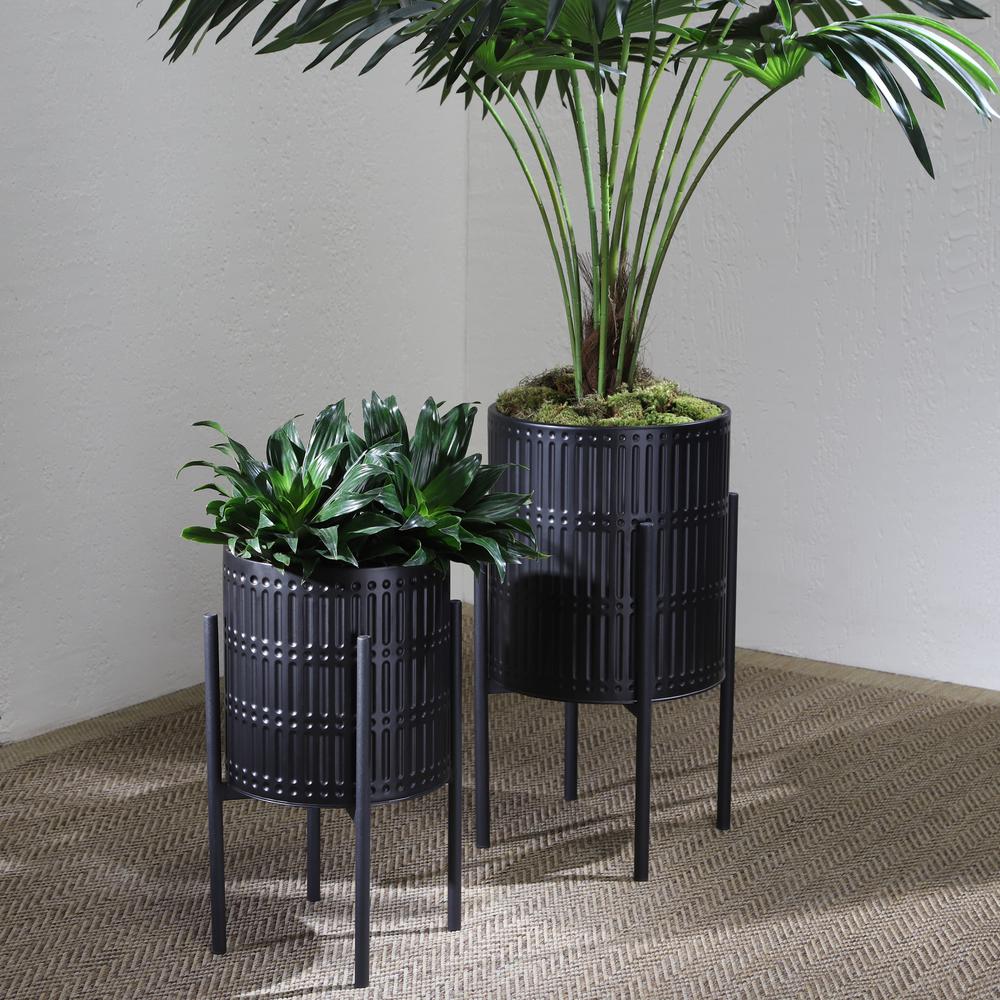 S/2 Ridged Planters In Metal Stand, Black. Picture 8