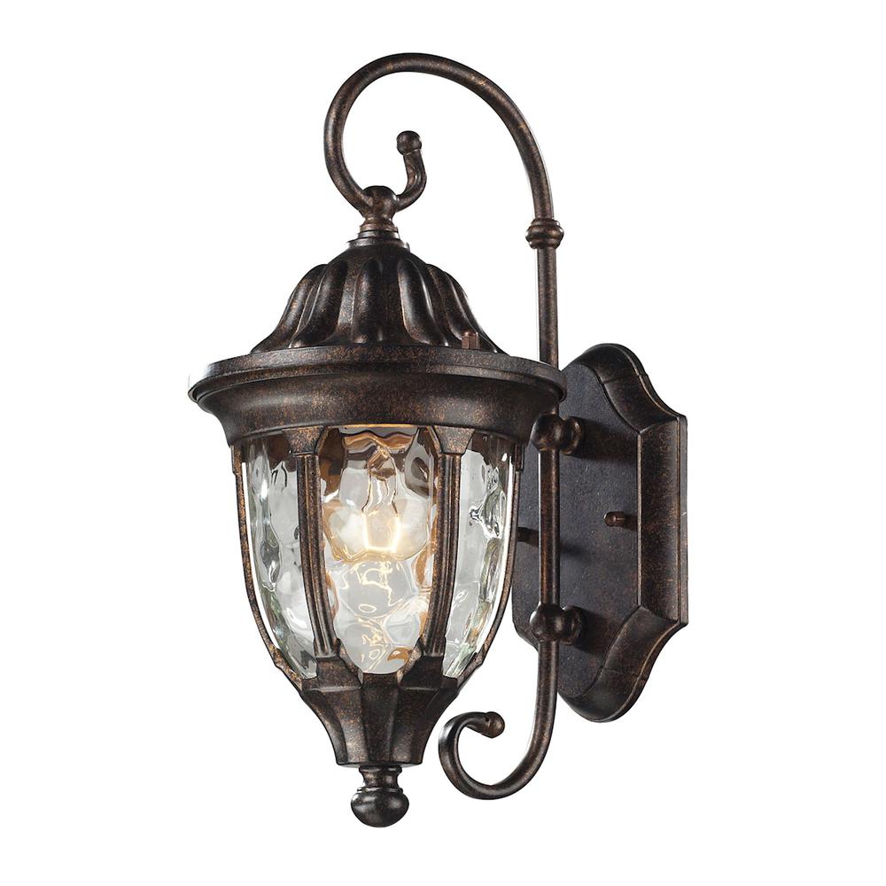 Glendale 1 Light Outdoor Wall Sconce In Regal Bronze. The main picture.