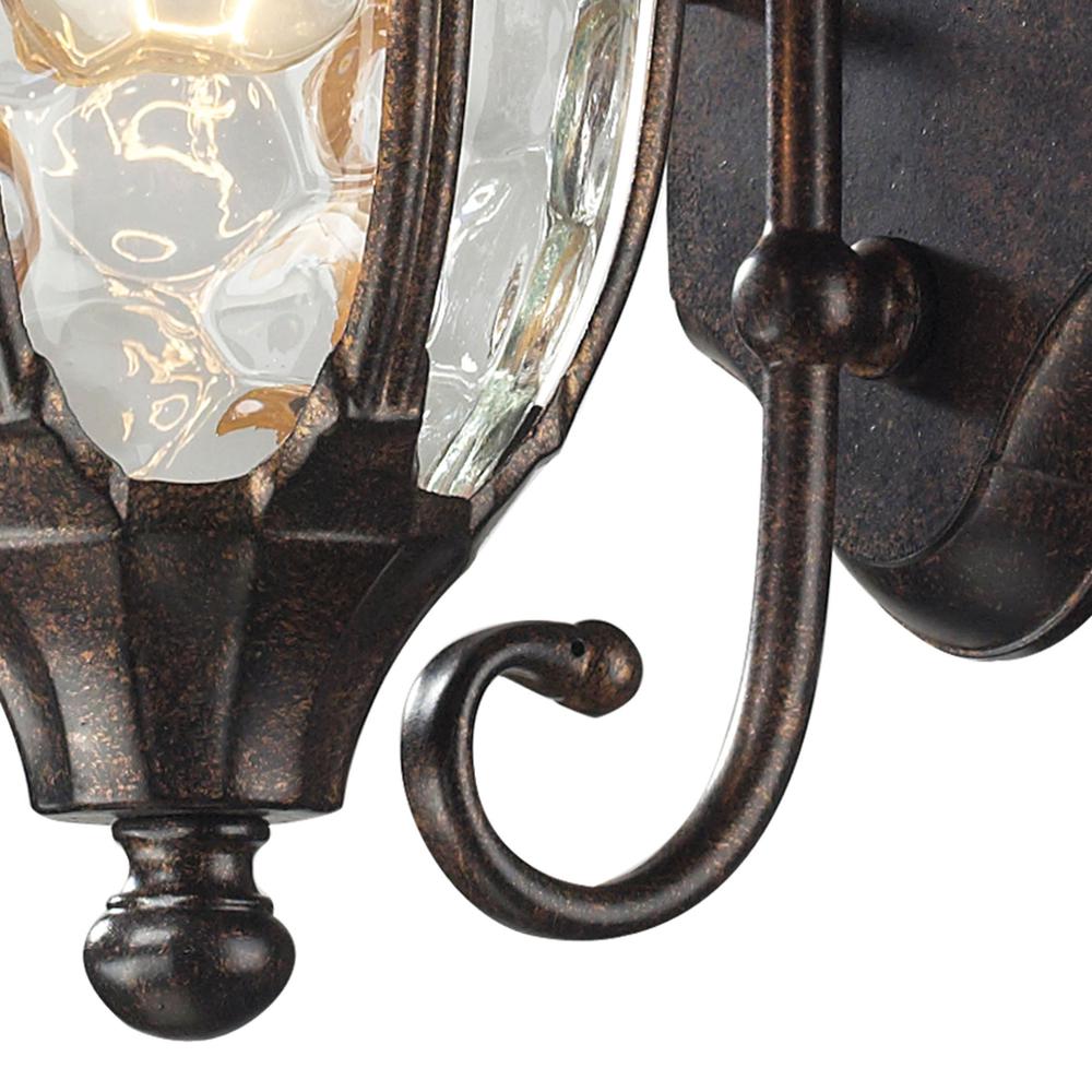 Glendale 1 Light Outdoor Wall Sconce In Regal Bronze. Picture 3