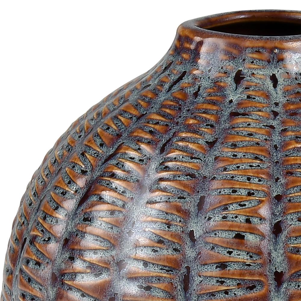 Hawley Vase - Small. Picture 4