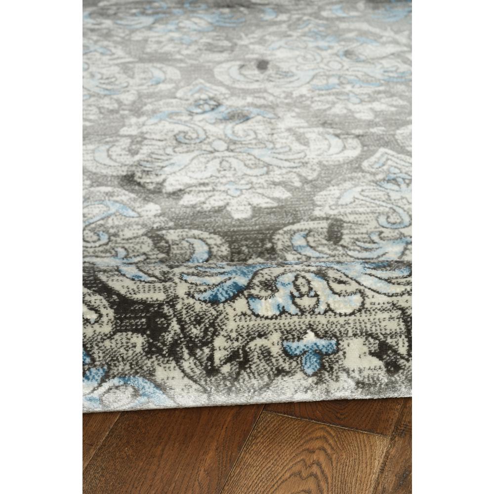 Vintage Collection  Clara 5'x7'6" Rug. Picture 5