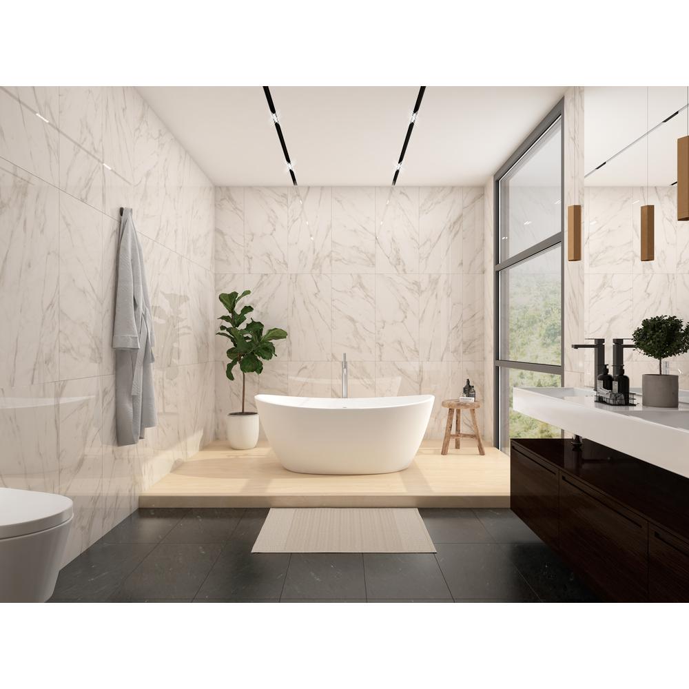 Manhattan 64" Freestanding Solid Surface Soaking Bathtub in White. Picture 4